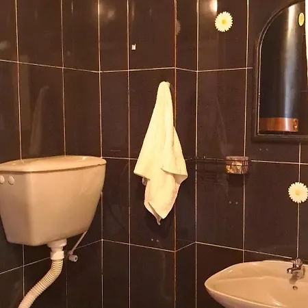 Land House * Belgrad