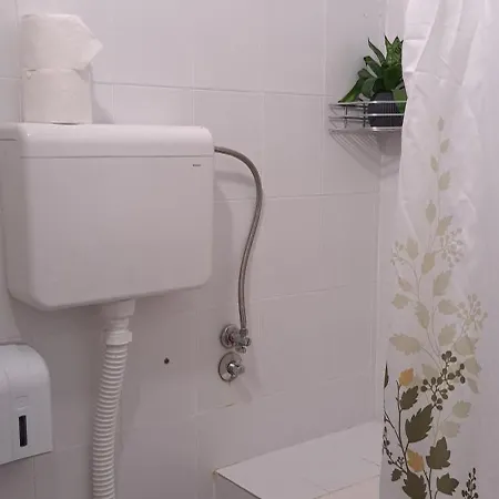 Land House Apartment Belgrade