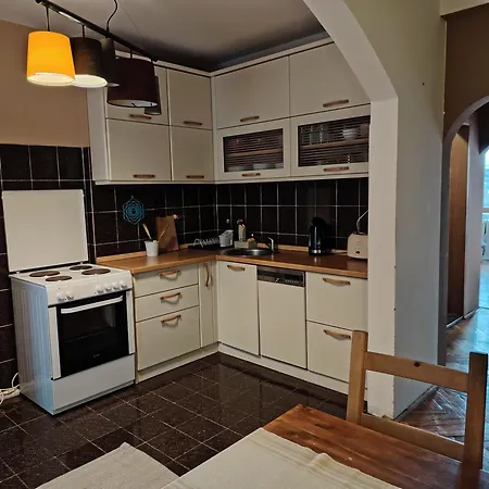 Land House Apartament