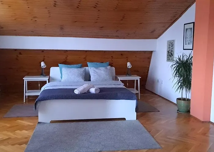 Land House شقة بلغراد